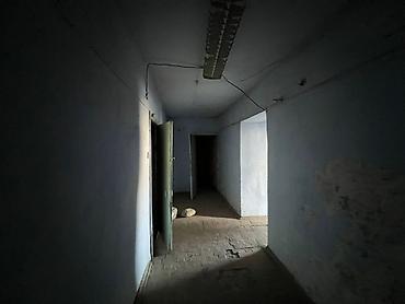 Продажа магазинов: Продается помещение под бизнес г.Нарын возле центральной трассы цена — 14