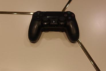 Видеоигры и приставки: Məhsul: PlayStation DualShock 4 naqilsiz oyun pultu ORIGINAL!!! - — 2