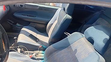 на срв: Honda HR-V: 1999 г., 1.6 л, Бензин, Кроссовер — 5