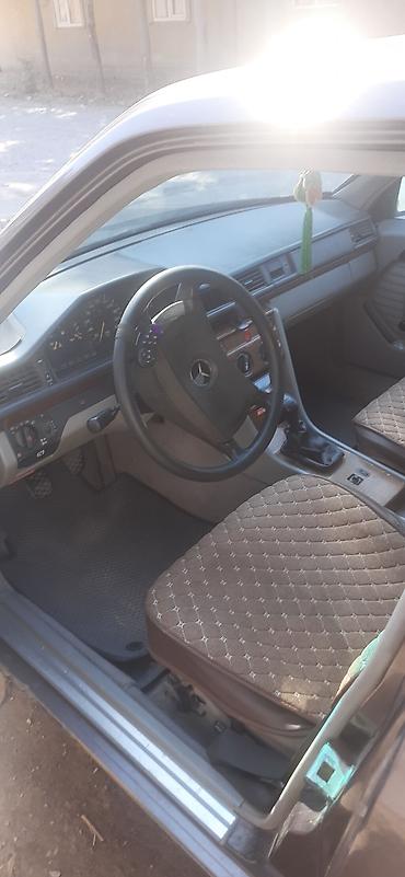 2 2 cdi: Mercedes-Benz W124: 1991 г., 2.3 л, Механика, Бензин, Седан — 4