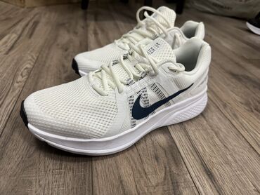 обувь америка: Продаю беговые кроссовки Nike Run Swift 2 привезли с Америки