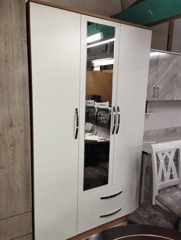 Другая мебель: Шкаф 130×215 Россиянын ломинантынан жасалган сапаты соонун.Шаар ичине — 8