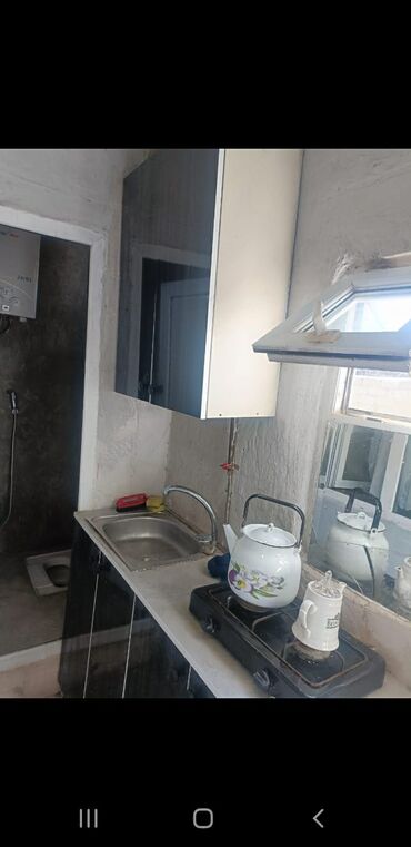 qarayevde kiraye ev: 30 м², 1 комната