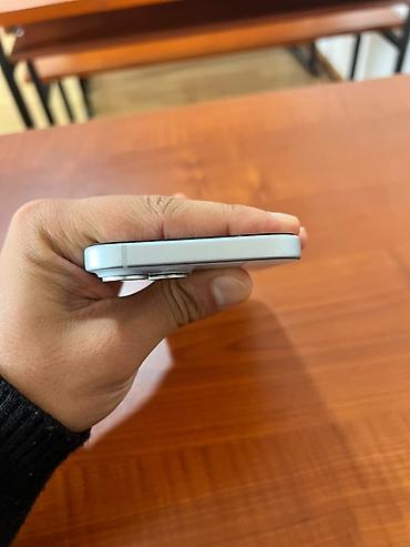 ayfo: IPhone 15, 128 GB — 7