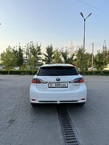 Lexus: Lexus CT: 2012 г., 1.8 л, Автомат, Гибрид, Хэтчбэк — 5