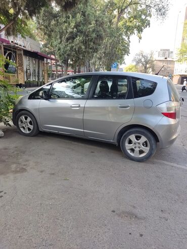 компрессор на фит: Honda Fit: 2008 г., Вариатор, Бензин, Хетчбек