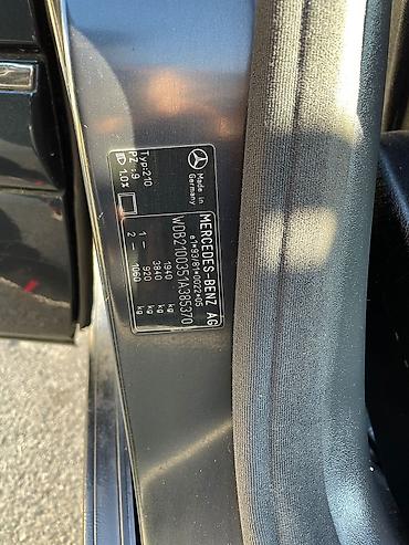 w210 lyuk: Mercedes-Benz E-Class: 2 l | 1997 il Sedan — 3