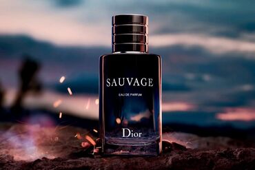 samsung galaxy note 21: Dior Sauvage, классический мужской аромат, отражающий суть современной