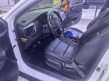 Kia: Kia Stonic: 2020 г., Автомат, Кроссовер — 3