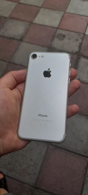 iphone 7 qiyməti: IPhone 7, 32 GB, Gümüşü, Barmaq izi