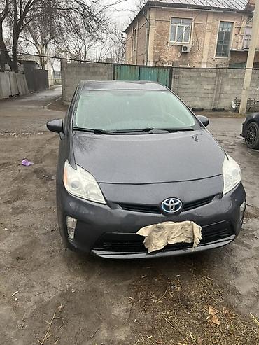 Toyota: Toyota Prius: 2013 г., 1.8 л, Вариатор, Гибрид, Хэтчбэк — 8