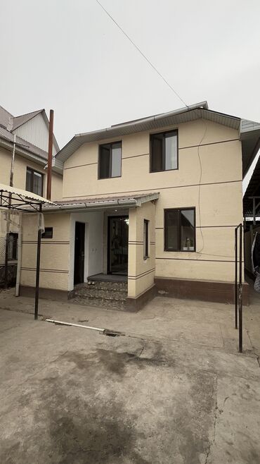 продаю дом военно антоновке: Дом, 120 м², 4 комнаты, Агентство недвижимости, Косметический ремонт