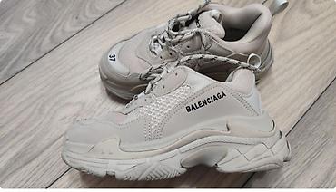 ljubičaste patike: Balenciaga Triple S patike – bež/ekru koloritet - Model: Triple S — 8