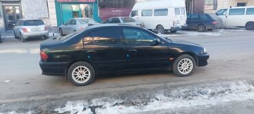 машина mazda demio: Toyota Avensis: 2000 г., 1.6 л, Механика, Бензин, Седан