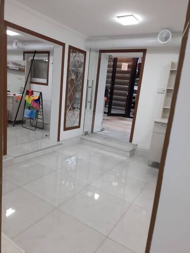 Digər kommersiya daşınmaz əmlakı: F U L. remont olunub . Gözəllik salonu həm kişilərə və gadinlara — 12