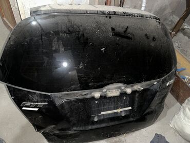 фит кузов: Крышка багажника Honda 2009 г., Б/у, цвет - Черный,Оригинал
