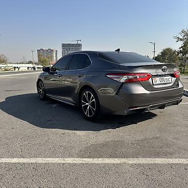 камбой: Toyota Camry: 2019 г., Автомат, Бензин, Седан — 3