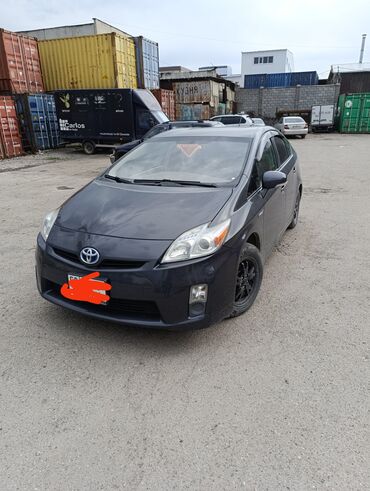 купить пикап в кыргызстане: Toyota Prius: 2011 г., 1.8 л, Автомат, Гибрид, Пикап