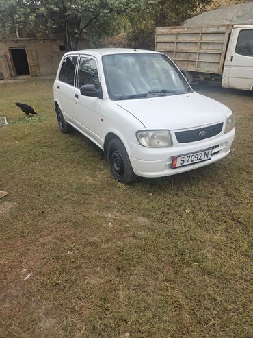 Daihatsu: Daihatsu Cuore: 2002 г., Бензин, Хэтчбэк