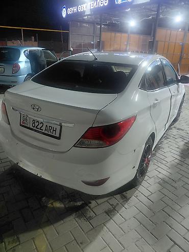 авто гаджеты: Hyundai Accent: 2011 г., 1.6 л, Автомат, Бензин, Седан — 4