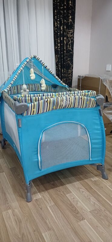 matras döşək: Oğlan üçün, İşlənmiş, Çarpayı, Matras ilə