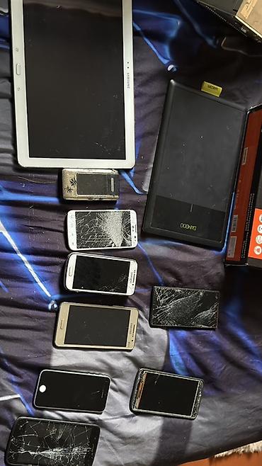 irsad electronics samsung: Şəkillərdə müxtəlif markalara aid elektron cihazlar toplusu görünür — 2