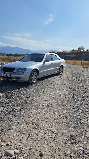 пасат 3: Mercedes-Benz 220: 2011 г., 3.2 л, Автомат, Бензин, Седан