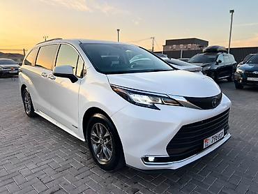 Toyota: Toyota Sienna: 2021 г., 2.5 л, Автомат, Гибрид, Минивэн — 2