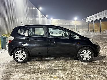 Honda: Honda Jazz: 2010 г., 1.3 л, Механика, Бензин, Хэтчбэк — 4