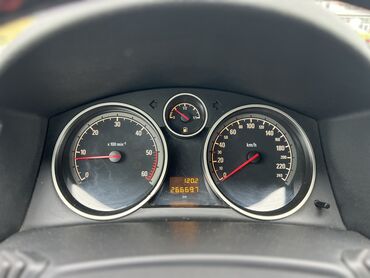 Opel: Opel Astra: 1.3 l | 2007 il 267000 km Universal — 13