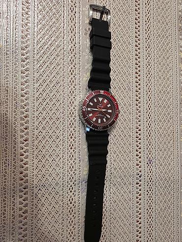 qlzll saat: 🟥Kadran rəngi: Qırmızı ⚙️Mexanizm: Quartz (batareyalı – dəqiq vaxt — 3