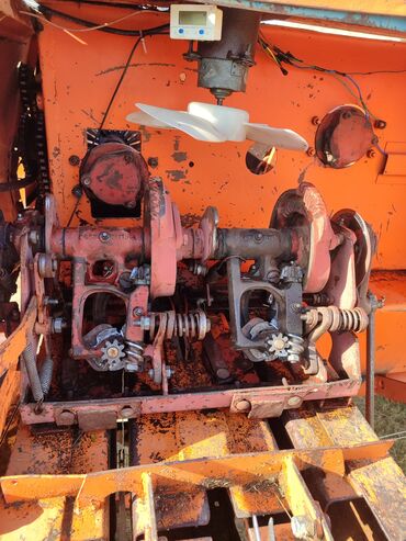 Тракторы МТЗ (Беларус): Продается МТЗ 80+пресс подборщик Кыргызстан 7зуб аппарат германия все — 12