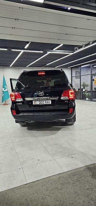 lend cruzer: Toyota Land Cruiser: 2013 г., 4.6 л, Автомат, Бензин, Внедорожник — 3