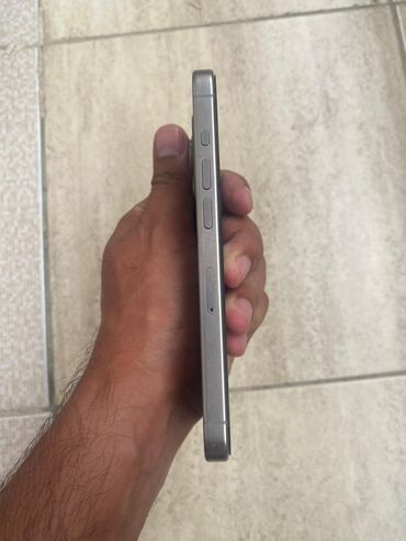 Poco: IPhone 15 Pro, 256 GB, Natural Titanium, Zəmanət, Face ID, Sənədlərlə
