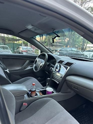 camri: Toyota Camry: 2009 г., Автомат, Гибрид, Седан — 4