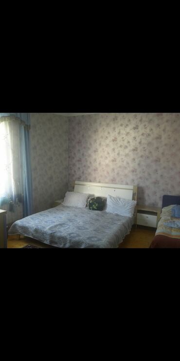 Həyət evləri və villaların satışı: 4 otaqlı, 2 kv. m, Orta təmir — 7