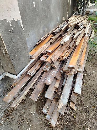 su bocqasi: Məhsul: ağac taxta lövhələr toplusu Təsvir: - Həyətdə yığılmış — 2