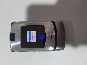 стеклянная форма для выпечки: Раскладной мобильный телефон Motorola RAZR V3 (серебристый) — 3
