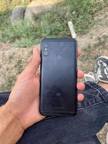 online telefon aksesuarları: Xiaomi Mi A2 Lite, 64 GB, rəng - Qara, 
 Qırıq — 1