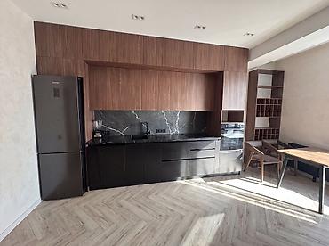 brk group: 3 комнаты, 90 м², Асанбай мкр Индивидуалка, 7 этаж, Дизайнерский ремонт — 10
