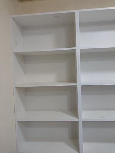 et mehsullari: Ağ rəngli, divara quraşdırılan açıq tip rəf sistemi. Mebel iki şaquli — 1