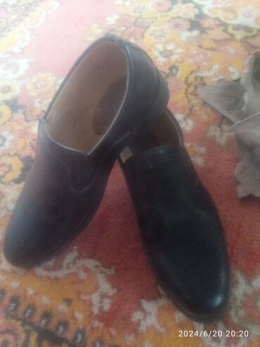 обувь мужская зима: Туфли размер 39_40 новый