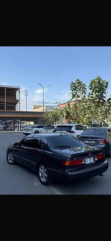daewoo matiz 2013: Toyota Camry: 2001 г., Седан — 4