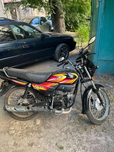 Мотоциклы: Классический мотоцикл Honda, 100 куб. см, Бензин, Взрослый, Б/у
