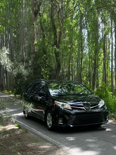 битые машины: Toyota Sienna: 2019 г., 3.5 л, Автомат, Бензин, Минивэн