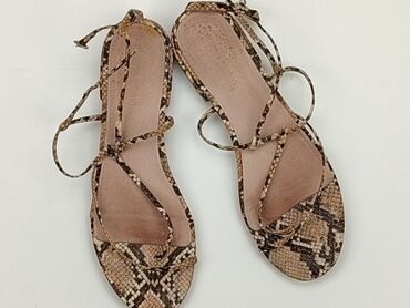 sandały na koturnie lasocki ccc: Sandals for women, size 40