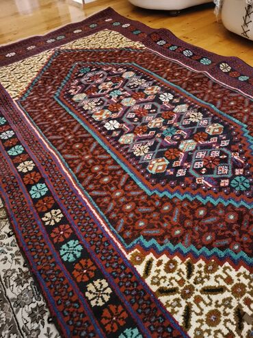 Xalçalar: Xalça Azərbaycan, Kredit yoxdur — 4