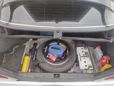 Mercedes-Benz: Mercedes-Benz C 240: 2.4 l | 1997 il Sedan — 10