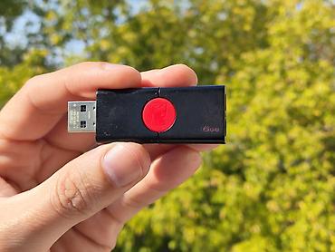 флешка 16 гб: Фирменная флешка Kingston на 16GB с интерфейсом USB 3.1 в отличном — 1
