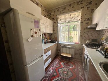 Həyət evləri və villaların satışı: Bakıxanov qəs. 3 otaqlı, 100 kv. m, Orta təmir — 10